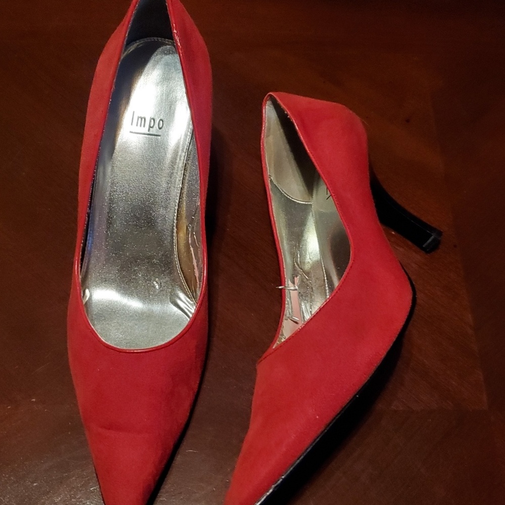 Shoes - Picture 2 of 2